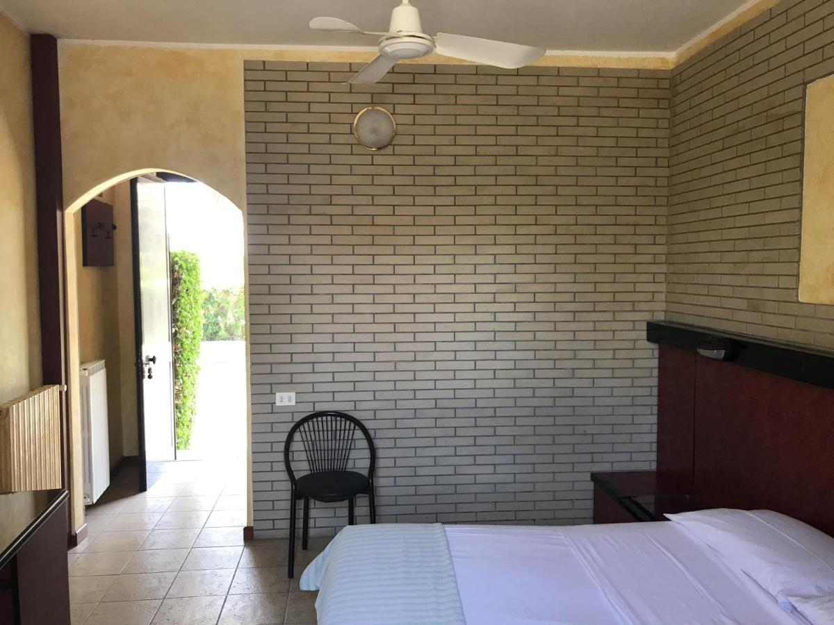American Motel Cisterna di Latina Eksteriør bilde