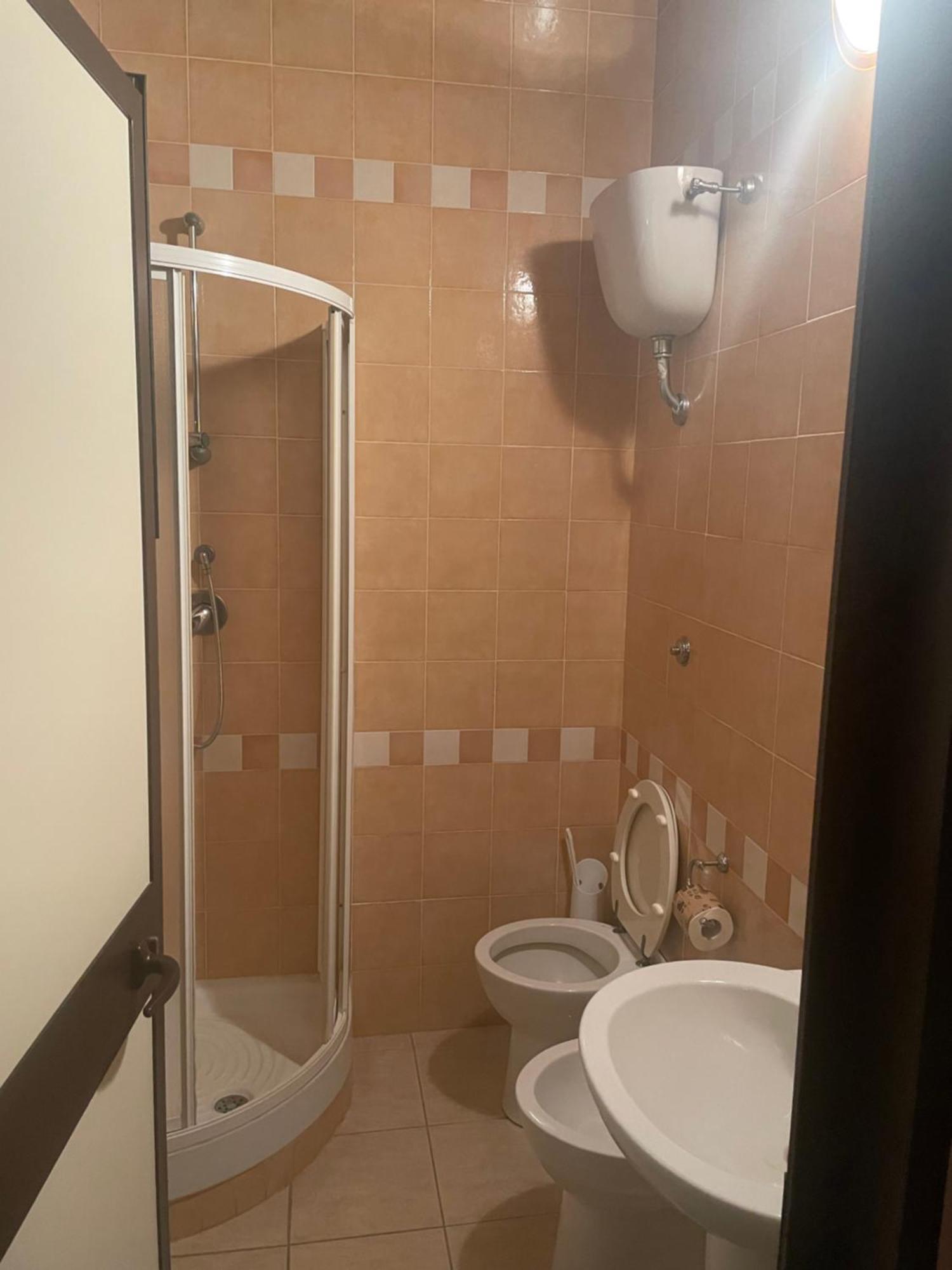 American Motel Cisterna di Latina Eksteriør bilde
